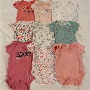 Bundle of infant short sleeve clothing